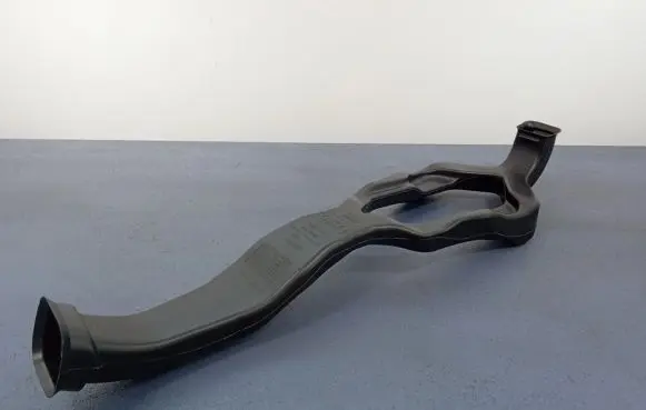 BMW 1 F40 Intake resonator 6823327