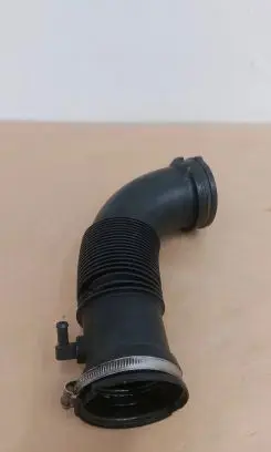 Audi Q5 SQ5 Air intake hose/pipe 06H129629G