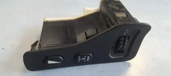 Alfa Romeo 156 Headlight level height control switch A223