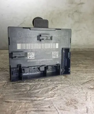 Audi A5 8T 8F Door control unit/module 8K0959793D 00010394