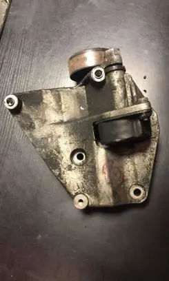 BMW 3 E46 A/C compressor mount bracket 2247388
