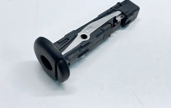 Volkswagen Jetta VI Seat trim 1K0881920G