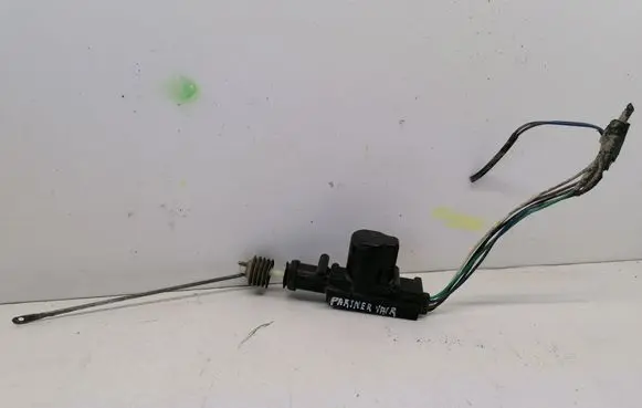 Peugeot Partner Central locking motor 932037992