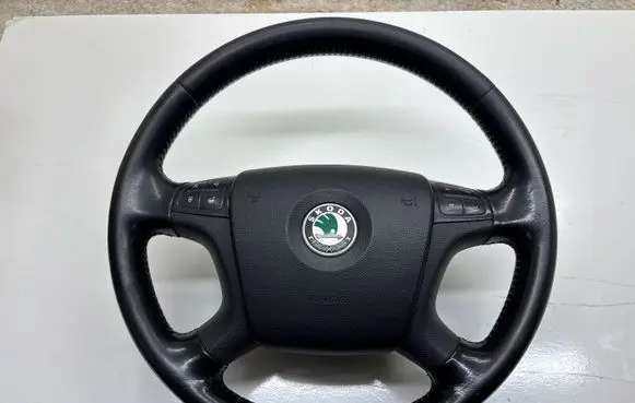 Skoda Octavia Mk2 (1Z) Steering wheel 1Z0419091C