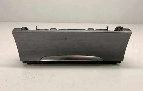 Ashtray (front)