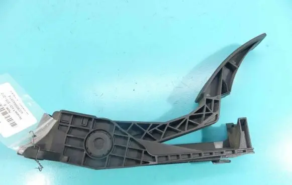 Mercedes-Benz R W251 Accelerator throttle pedal A1643000004 IMPRK1278100