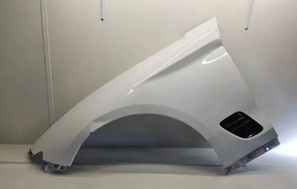 Genesis G70 Fender 87775G9500