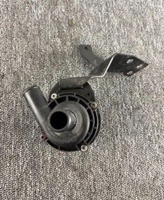Mercedes-Benz GLC X253 C253 Other engine bay part A2535011100 A2118350028 3130591163