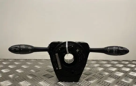 Mini One - Cooper Coupe R56 Wiper turn signal indicator stalk/switch 9253767