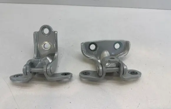 KIA EV3 Rear door hinge set