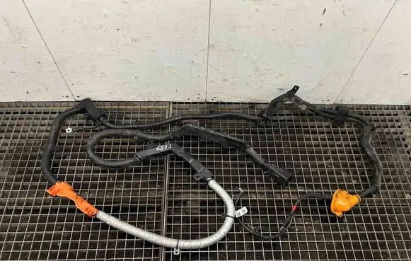 Hyundai Tucson IV NX4 Positive cable (battery) 91671N7020