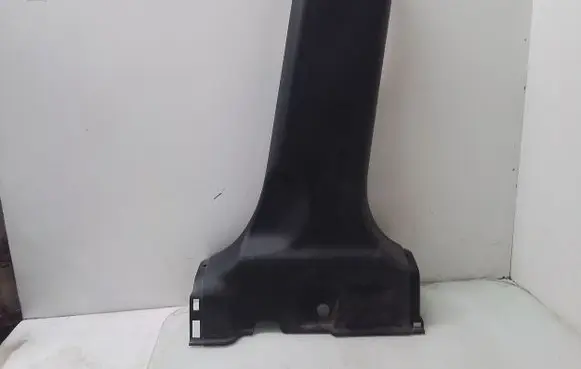 Honda CR-V (B) pillar trim (bottom) 84121S9A0030