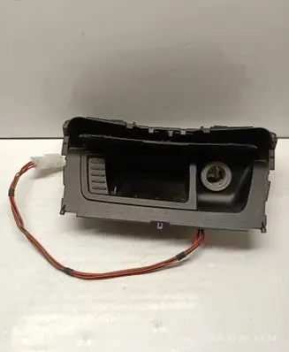 BMW 3 E90 E91 Ashtray (front) 7078571