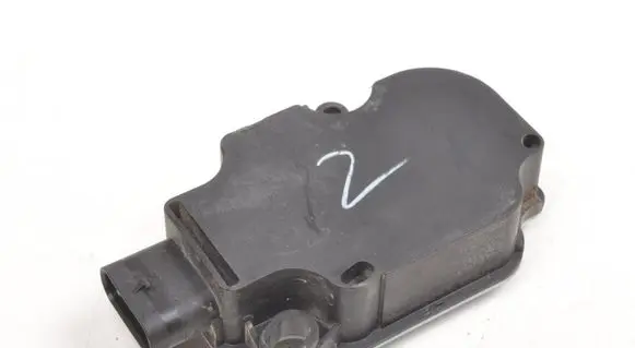 Tesla Model S Parcel shelf load cover mount bracket A24011023112