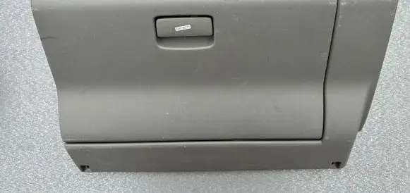 Nissan Patrol Y61 Glove box 68500VB000 68108VB000