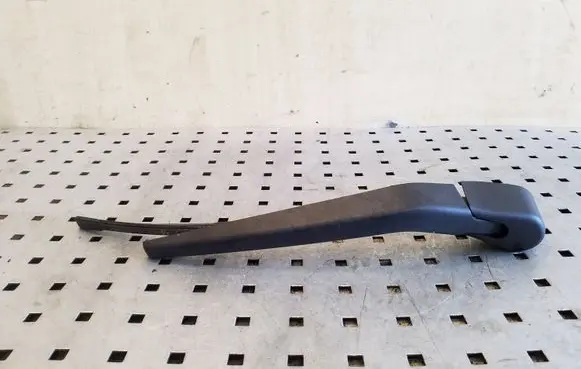 Volvo V40 Cross country Rear wiper blade arm