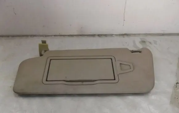 Mercedes-Benz C AMG W204 Sun visor