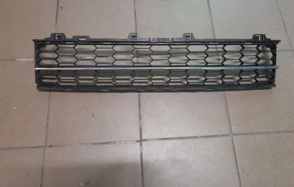 Skoda Superb B8 (3V) Front bumper lower grill 3V0853677