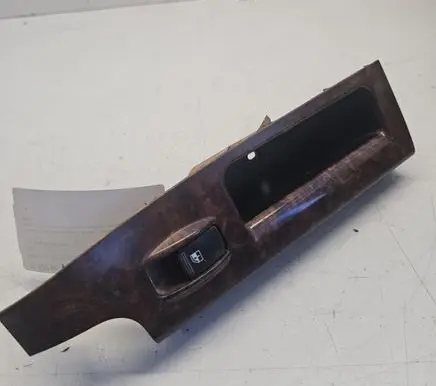 KIA Sorento Electric window control switch
