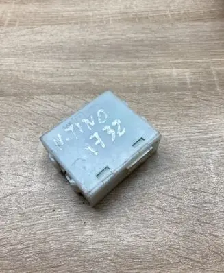 Nissan Almera Tino Other control units/modules 28260BU000
