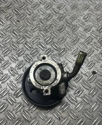 Jeep Cherokee Power steering pump