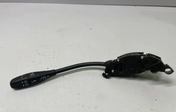 Mercedes-Benz C W203 Cruise control switch 