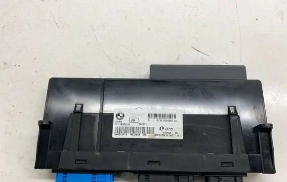 BMW X3 F25 Comfort/convenience module 9304587 61359304587 8033472