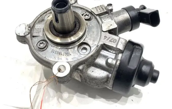 BMW 3 GT F34 Fuel injection high pressure pump 8511626