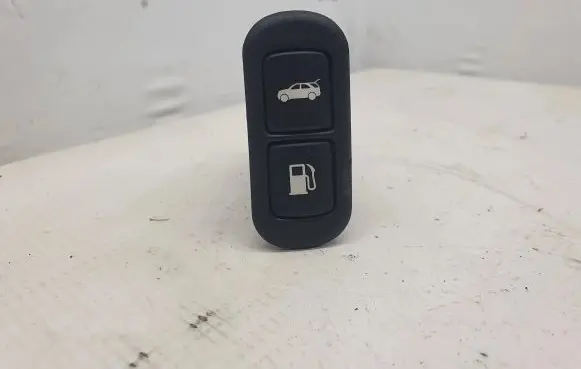 KIA Sorento Fuel cap release pull handle 935503E020