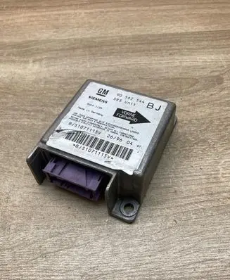 Opel Astra F Airbag control unit/module 90562544 5WK4113A
