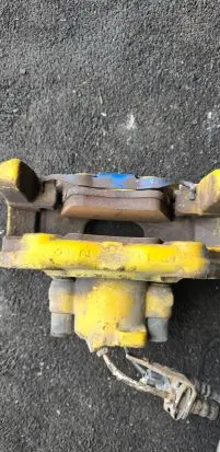 Seat Alhambra (Mk1) Front brake caliper 5716