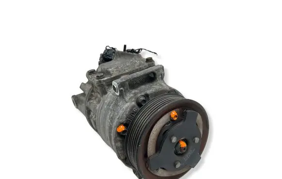 Volkswagen PASSAT B6 Air conditioning (A/C) compressor (pump) 1K0820859F