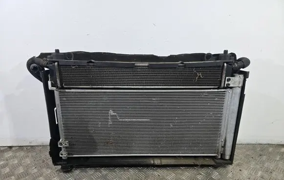 Toyota Auris E180 Radiator set 160400T540 150223
