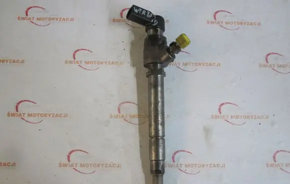Land Rover Discovery 3 - LR3 Fuel injector 4H2Q-9K546-AE