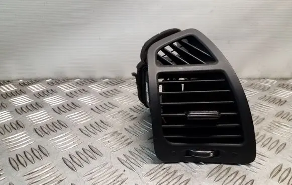 KIA Sorento Dashboard side air vent grill/cover trim 974902P000