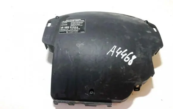 Mercedes-Benz A W168 Engine cover (trim) a0019890803 a1688172620