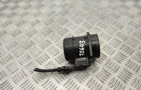 Skoda Octavia Mk3 (5E) Mass air flow meter 04L906461B