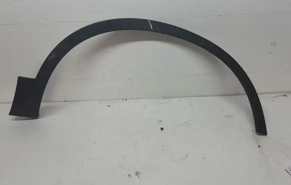 Volvo XC40 Front arch trim 32409189 32409197
