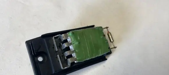 Ford Connect Heater blower fan relay DEG002TT