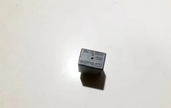 KIA Carnival Other relay 0k55267740