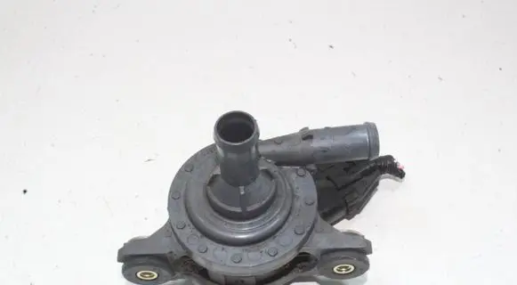Lexus UX Electric auxiliary coolant/water pump G904033050