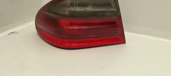 Mercedes-Benz E W210 Rear/tail lights