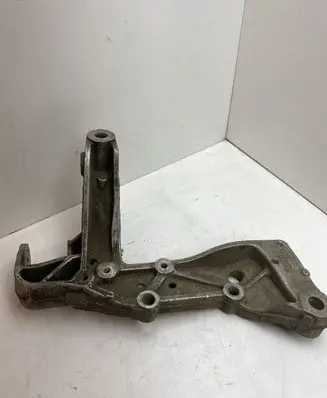 Volkswagen PASSAT B6 Front lower control arm/wishbone 1K0199296E