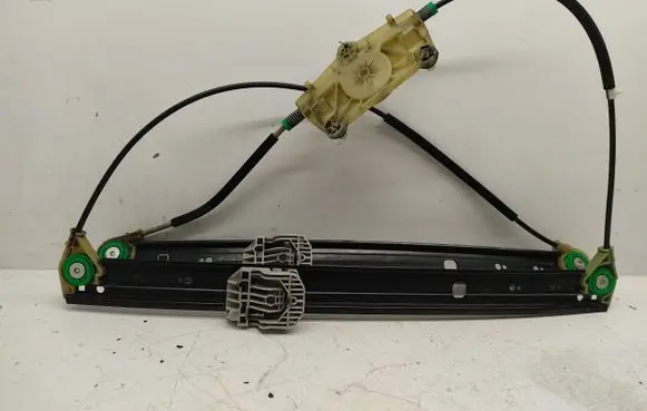 Audi Q7 4L Front window lifting mechanism without motor