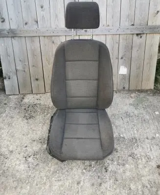 BMW 3 E36 Front passenger seat 52108180029 8180029 52108180237