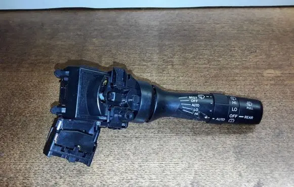 Lexus RX 330 - 350 - 400H Wiper control stalk 4812017F287