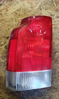 Volvo V70 Rear/tail lights 9154497 9154501