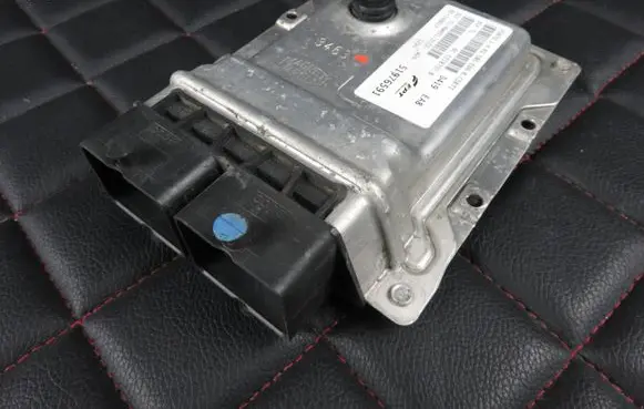Fiat Grande Punto Engine control unit/module 51976591 B00118797B BEF4881P