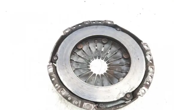 Mitsubishi Colt Pressure plate 