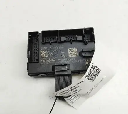Audi e-tron Door control unit/module 4M0959592M 4M0959592J